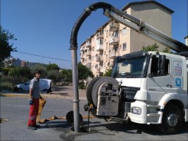 İZSU ALİAĞA’DA MAZGALLARI TEMİZLİYOR