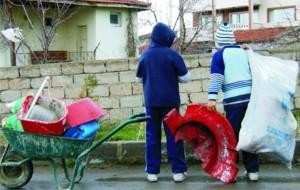 HURDACILAR  ÇOCUKLARI KULLANIYOR!