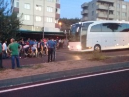 OTOBÜS VATANDAŞA ÇARPTI