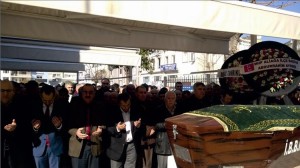 YAPRAK DÖKÜMÜ DEVAM EDİYOR