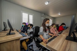 EBA'YA ERİŞİM İÇİN MOBİL DERSLİK