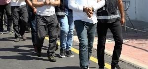 FETÖ OPERASYONUNDA 24 TUTUKLAMA
