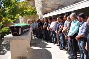 ÖZER ÖRNEK SON YOLCULUĞUNA UĞURLANDI