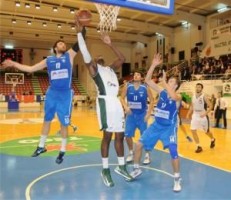 ALİAĞA PETKİM: 74  ANTALYA BŞB:92