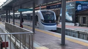 TCDD'den İZBAN hattı için yüksek gerilim uyarısı!