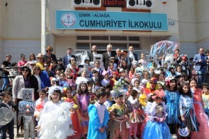 CUMHURİYET İLKOKULU’NDAN GÖRSEL ŞÖLEN