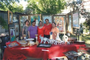 AMATÖR SANATÇILAR  ESERLERİNİ SERGİLEDİ