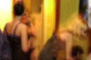 GÜZELLİK MERKEZLERİNE FUHUŞ BASKINI