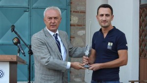 BAŞARILI GAZETECİLER ÖDÜLLENDİRİLDİ