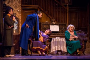 İZMİR’DE “AHUDUDU” GÜNLERİ