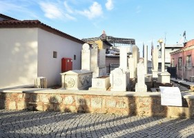 BİR TARİH BÖYLE AYAĞA KALKTI