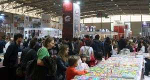 KİTAPSEVERLERİN İZMİR BULUŞMASI