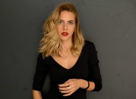 ‘HER HİKAYEMDE KADININ İZİ VAR’