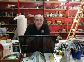 ALİAĞALI OKURLAR KLASİKLERDEN VAZGEÇMİYOR!