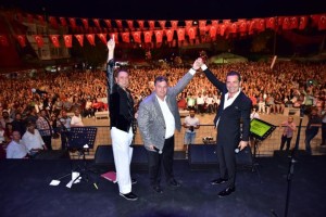 GÖÇER İLE ŞENLENDİRİCİ’DEN MÜZİK ZİYAFETİ