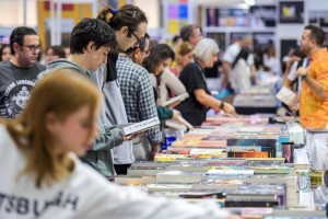 İzmir Kitap Fuarı Kültürpark’ta