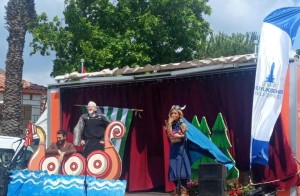 Vikingler Helvacı’daki çocuklar için sahnelendi