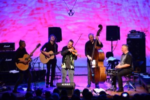 KLASİK KEMANIN USTASINDAN ROCK GECESİ