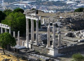 Bergama'da ziyaretçi sayısı arttı