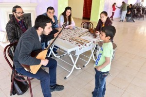 ALİAĞALI ÇOCUKLAR İÇİN KORO!