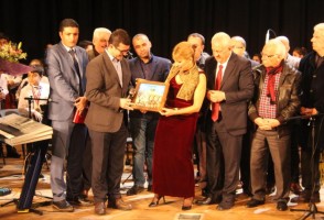 BerKM SAHNESİNDE BARIŞ ÇİÇEKLERİ AÇTI