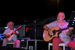 ORTAÇGİL'DEN HARUN KOLÇAK İÇİN ŞARKILAR