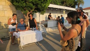 ATAOL BEHRAMOĞLU, FOÇA KİTAP GÜNLERİ’NE KATILDI