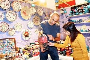 ÇAMURLA RENKLERİN DANSI