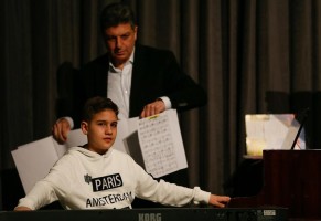 KÜÇÜK CAZ PİYANİSTİNİ FESTİVAL HEYECANI SARDI