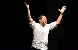 'ÖYKÜLERDEN OYUNLAR' SEYİRCİ İLE BULUŞTU