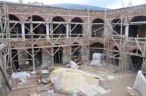 YÜZDE 70'İ TAMAMLANDI