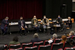 “ZEUS SUNAĞI ÖZ VATANI BERGAMA’YA DÖNMELİDİR”