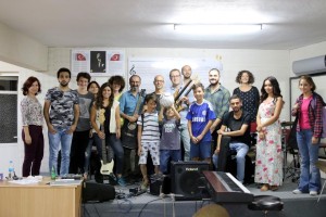 BERGAMA KOLEKTİF MÜZİĞİ PAYLAŞTI