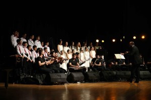 MÜLTECİ ÇOCUKLARDAN ‘BARIŞ’ ŞARKILARI