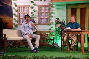 "YEREL YÖNETİMLER TİYATROYU DESTEKLEMELİ"