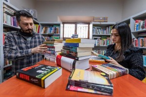 Her mahalleye bir kütüphane