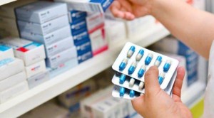 ECZANELER ESKİ ÇALIŞMA SAATLERİNE GERİ DÖNÜYOR