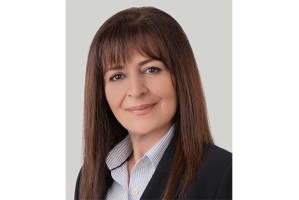 CHP’NİN ALİAĞA SORUMLUSU İSFAHAN NAKİ
