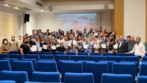 AK PARTİ, 30 İLÇEDE HİZMET İÇİ EĞİTİM VERDİ