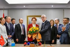 Dervişoğlu genel başkanlığı devraldı