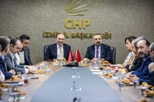 Soyer'den Aslanoğlu'na tebrik ziyareti