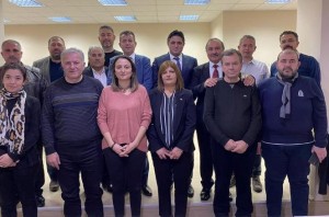 KILIÇ VE TAŞBAŞ MHP’YE GEÇTİ