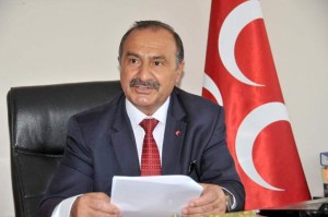 MHP’DEN AFET BÖLGESİNE YARDIM TIRI
