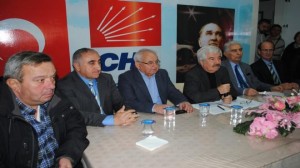 CHP’Lİ ESKİLERDEN AKSOY’A DESTEK