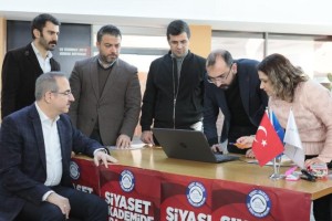 SÜREKLİ: "REKOR KIRMANIN GURURUNU YAŞADIK"