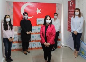 İYİ PARTİLİ KADINLAR İHTİYAÇ SAHİPLERİNİ UNUTMADI