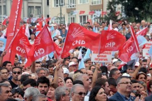 CHP ADAY BELİRLEME YÖNTEMİNİ TEŞKİLATLARA SORACAK