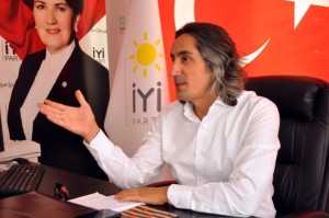 “İZMİR’DE İTTİFAK CANIMIZI SIKIYOR”