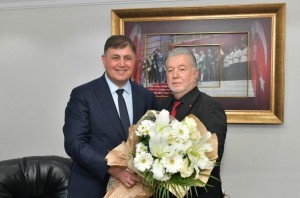 Tugay'dan esnaf masası sözü