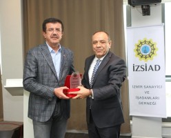 “AK PARTİ KENDİNİ İZMİRLİLEŞTİRMELİ”